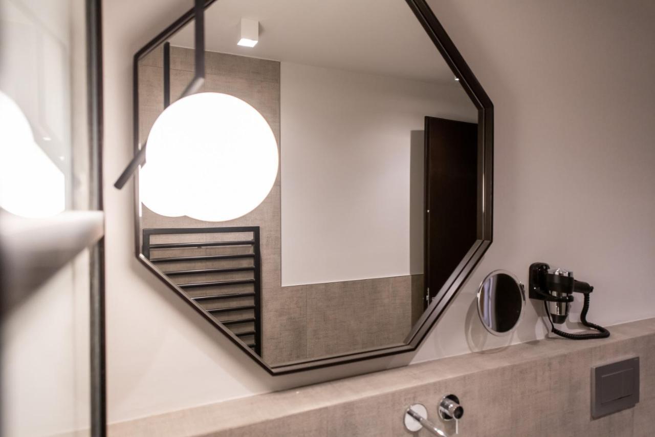 Burgus - Design Suites & Apartments 부르구시오 외부 사진